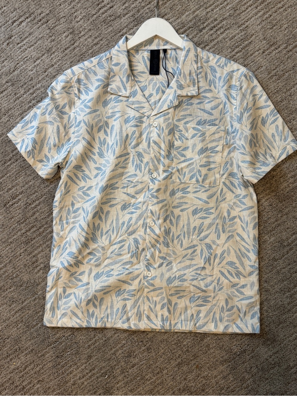 Soulstar Linen-Like Short Sleeve Blue Leaf Print Camp Collar Shirt NWT Med - Picture 6 of 9